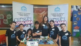 Kocaeli'nin "Okyanus Kaşifleri" temalı FIRST LEGO League Explore festivalinde "Yenilikçi Kaşifler Ödülü"nü kazandı