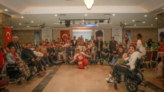 Keçiören Belediyesi'nden Engelliler Haftası ve Anneler Günü'ne özel coşkulu kutlama
