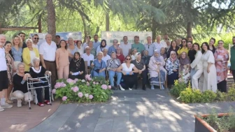 İzmit Alzheimer Yaşam Evi 4 yaşına girdi