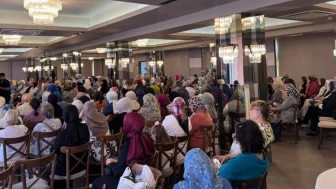 Kocaeli Kadın Kolları koruyucu aile programı düzenledi