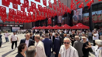 Kocaeli 41 yıllık bayramlaşma geleneği sürdü