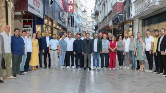 CHP Kocaeli Örgütü Özgür Özel liderliğini savundu