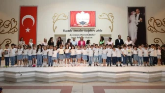 Çınar Çocuk Evleri öğrencileri mezun oldu