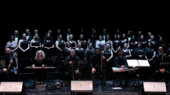 Büyükşehir Türk Sanat Müziği Korosu konser verdi