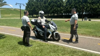 Kocaeli zabıta motosikletlilere sıkı denetim yapıyor