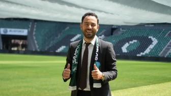 Selçuk İnan Kocaelispor ile anlaşma imzaladı