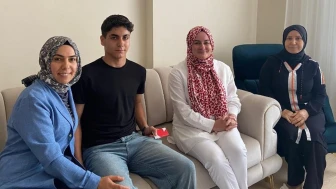 İlçe Kadın Kolları LGS öğrencilerine destek verdi