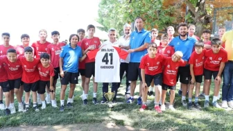 Kandıraspor U13 takımı şampiyonluğu kahvaltıda kutladı