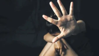 Gölcük muhtarı 3 çocuğu taciz etti görevden alındı