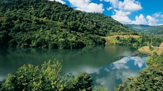 Yuvacık Barajında su seviyesi hızla düşüyor
