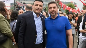CHP Kocaeli İl Başkanı Sarı Çelik'e destek verdi