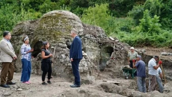 Gölcük tarihi hamam restorasyonuna ihale açtı