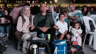 İzmit semaları Rafadan Tayfa İle renklendi