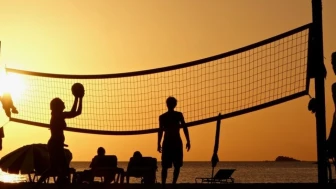 Derince plaj voleybolu turnuvası kayıtları başladı