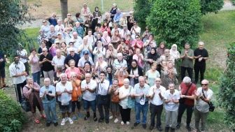 Büyükşehir yaşlılara tatil ve eğitim sundu