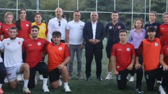 Körfez belediye başkanı genç sporcularla buluştu