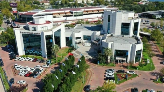 Kocaeli öğrencilere eğitim desteği verdi