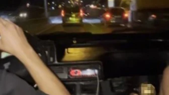 Kocaeli'de gençler trafikte alkollü araç kullandı