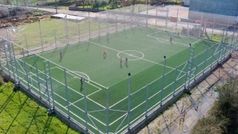 Kocaeli’ye 11 yeni futbol sahası yapıldı