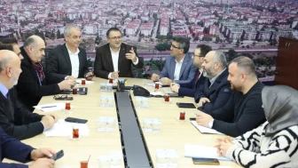 Derince'de elektrik kesintileri masaya yatırıldı