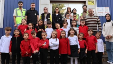 "Kartepe belediyesi ilkokullarda geri dönüşüm eğitimi veriyor"