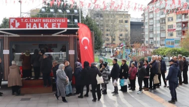 İzmit belediyesi halk et projesiyle vatandaşa destek oluyor