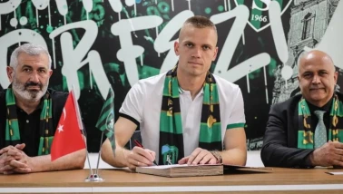 Kocaelispor Aleksandar Jovanovic ile sözleşme imzaladı