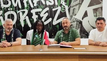 Kocaelispor Joseph Nonge ile 3 yıllık sözleşme imzaladı