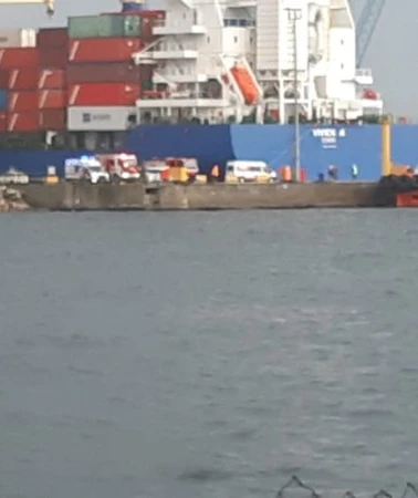 Kocaeli’de kayık kazasında bir kişi kurtarıldı