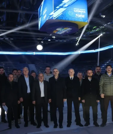 Çayırova’da spor salonu kullanıma hazırlanıyor