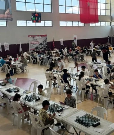 ODTÜ Kocaeli Okulları satranç turnuvası sona erdi