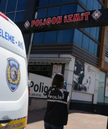 Başiskele poligonunda genç başından vuruldu