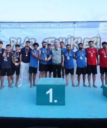 Sekaparkta plaj şenlikleri coşkuya ortak oldu