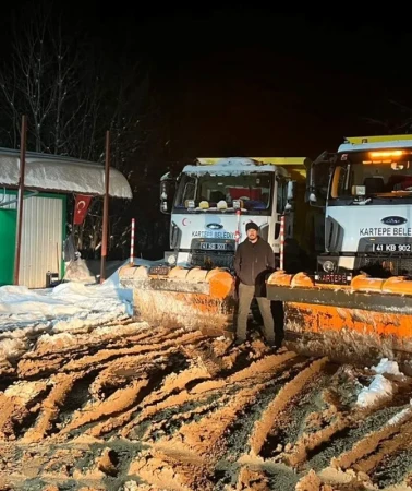 Kartepe belediyesi yılbaşı gecesi çalıştı