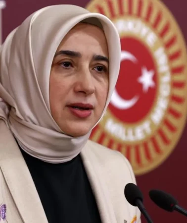 Özlem Zengin Kocaeli toplantısına katılacak