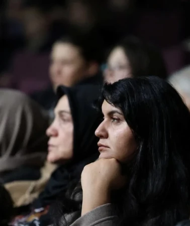 Kartepe’de tiyatro şöleni izleyici topladı