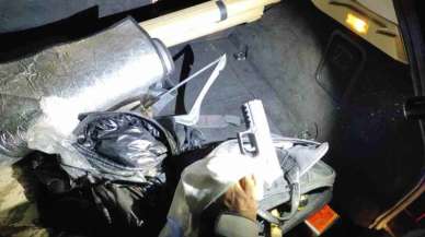 Kocaeli: Lüks Cipten Silah Çıktı!