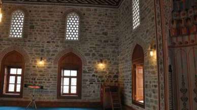 Daha Geçen Hafta Açılan Camii Yeniden Kapandı!