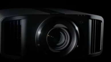 8K Lazer Projektör ile Evde Gerçek Sinema Keyfi....