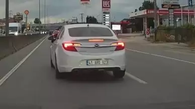 Kocaeli Merkezde Trafikte GTA Oyunu Gibi Sahneler
