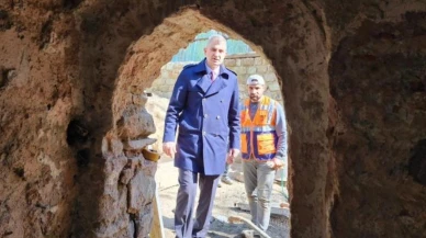 Gölcük tarihi hamam restorasyonu ilerliyor