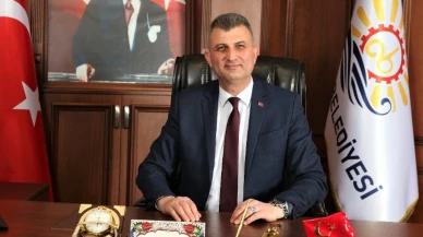 Gölcük belediyesi Atatürk’ü andı