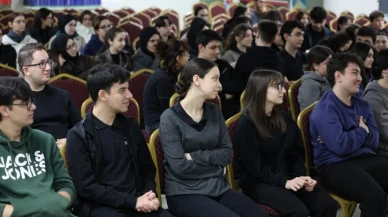 "Kartepe Belediyesi gençlerle buluştu"