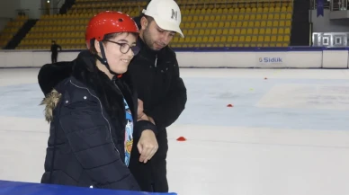 YADEV öğrencileri buz pateni keyfi yaşadı