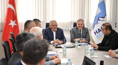 Hacılar'da yeni hizmet binası açılışı: Büyükkılıç'tan birlik ve beraberlik vurgusu