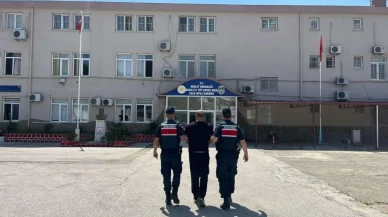 Aydın'da 3 yıldır aranan suç makinesi bağ evinde yakalandı