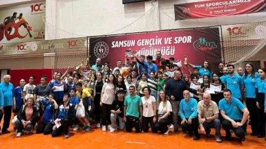 İşitme Engelli Öğrenciler Masa Tenisinde Derece Kazandı