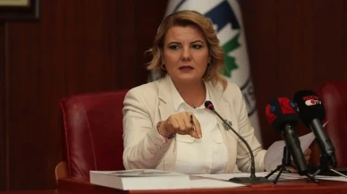 İzmit Belediyesi'nin Şikayeti: Büyükşehir, Etkinliklerde 'Üvey Evlat' Muamelesi Yaptı!