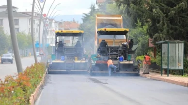 Elazığ’da asfaltlama seferberliği: Ataşehir mahallesi Hacı Sadettin Efendi Bulvarı’nda çalışmalar devam ediyor