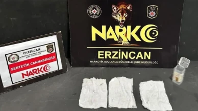 Erzincan'da uyuşturucu operasyonu: Araçta 10 gram bonzai ele geçirildi